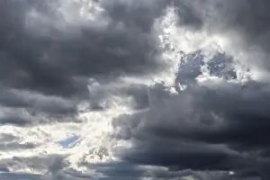 Cloudy Sky Stampe: Dramatic cloudy sky, thunderclouds, Switzerland