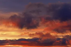 Setting Sun In Germany Stampe: Dramatic evening sky at sunset