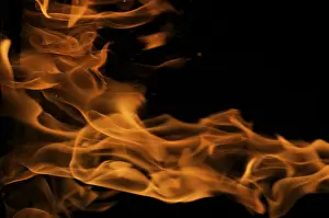 Dark Background Flames Stampe: Dramatic flames against A dark background