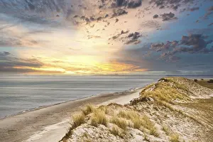 Nature Photography Germany Stampe: Dramatic sunset at the high dune on the darss
