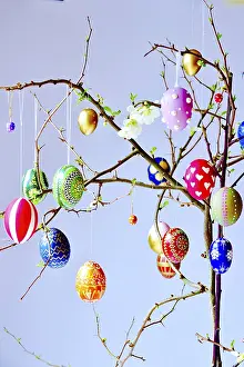 Spring In Germany Stampe: Easter, Easter bouquet with colorful Easter eggs