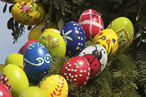 Colorful Easter Eggs Stampe: Easter egg - Germany