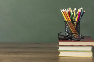 Symbolic Picture Depiction Stampe: Educational objects arrangement with copy space