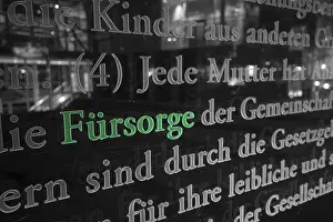 Close Up Detail Image Stampe: Extract from the German Basic Law