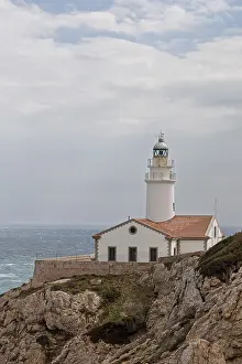 Mediterranean Sea Coastline Stampe: Far de Capdepera lighthouse, cliffs
