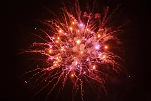 Dark Night Sky Stampe: Fireworks