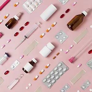 Healthcare System Symbol Stampe: Flat lay composition medical elements