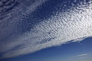 Cirrocumulus Clouds Stampe: Fluffy clouds or cirrocumulus clouds
