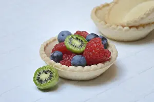 Raspberry Tartlet Stampe: Fruit in tartlet base, raspberry