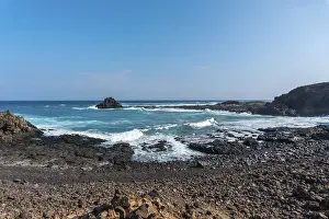 Canary Islands Shoreline Stampe: Gemstone coves on Isla de Lobos
