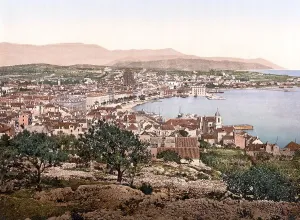 Eastern Europe Illustration Stampe: General view of Spalato, Split