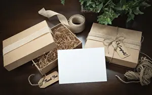 Ecofriendly Packaging Stampe: Gift packaging boxes mock up with jute string