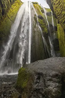 Icelandic Coastal Scenery Stampe: Gljufrabui waterfall
