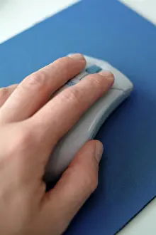 Young Entrepreneur Stampe: Hand on computer mouse