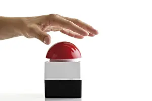 Emergency Call Stampe: Hand above hot button