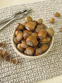 Nutritional Value Stampe: Hazelnuts