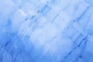 Svalbard Landscape Stampe: Ice patterns on an iceberg as a background