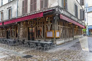 Historic Old Town Stampe: Impression of Troyes