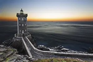 Deserted Lighthouse Europe Stampe: Kermorvan Lighthouse after sunset