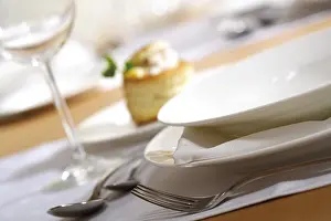 Table Setting Stampe: Laid table
