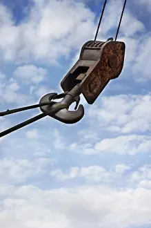 Natural Environment Details Stampe: A lifting hook
