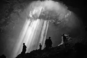 Java Island Landscape Stampe: Light from the top of Jomblang Cave in Java island