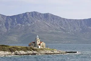 Eastern European Coastal Scenes Stampe: Lighthouse at the eastern tip at Sucuraj