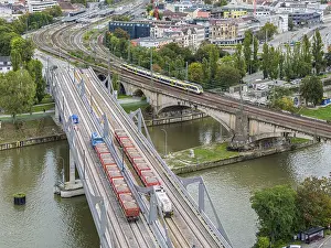 Stuttgart 21 Project Stampe: Load test on the Neckar Bridge
