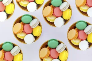Meringue Based Desserts Stampe: Macarons background