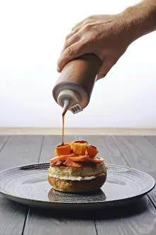 Beef Burger Stampe: Making burger with beef, bacon