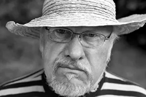 Monochrome Portrait Stampe: Man with a beard