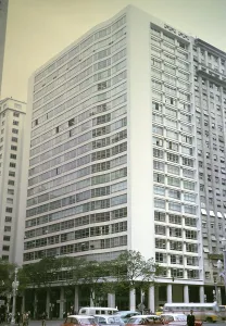 Rio De Janeiro Architecture Stampe: Modern architecture office building in Rio de Janeiro, Brazil 1962