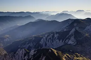 High Mountain Ranges Europe Stampe: Mountain ridges with backlighting