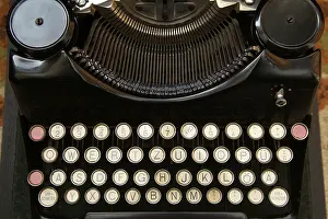 Antique Typewriter Stampe: Old typewriter