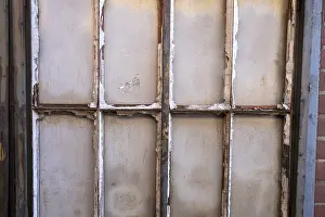 Immagini datate 2 dicembre 2024: Rustic window frame print