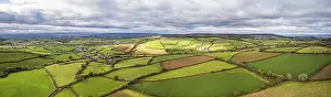 Panoramic Image UK Stampe: Panorama over Meadows and Fields over Devon in the colors of fall