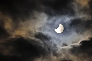 Bavarian Landscape Photography Stampe: Partial solar eclipse, thin cloud cover