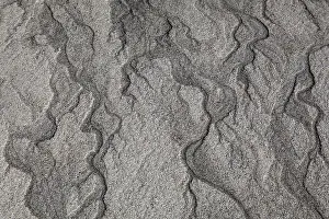 Undulating Wave Pattern Stampe: Patterns in the sand