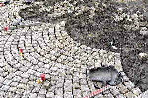 Handicraft Construction Work Stampe: Paving work