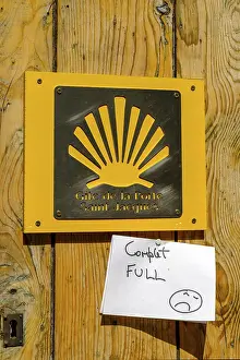 Pilgrimage Trail Europe Stampe: Pilgrim accommodation, scallop shell