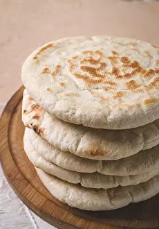 Pita Bread Stack Stampe: Pita bread, stack, on the table, no people