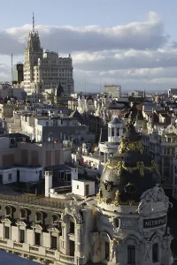 Madrid Architecture Stampe: Metropolis Building or Edificio Metropolis