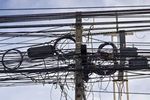 Energy Efficiency Tips Stampe: Power lines Cable clutter