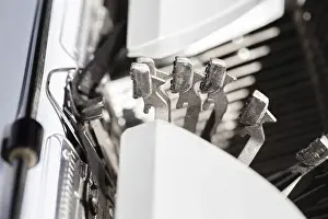 Old Typewriter Stampe: When printing quickly on an old typewriter