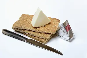 Dairy Product Packaging Design Stampe: Processed cheese on crispbread, opened and packed