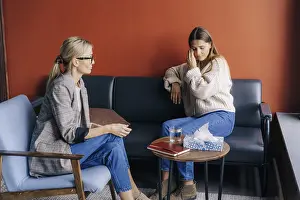 Depressed Woman Stampe: During a psychotherapy session