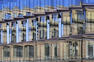 Deserted Building Europe Stampe: Reflection on a glass window facade