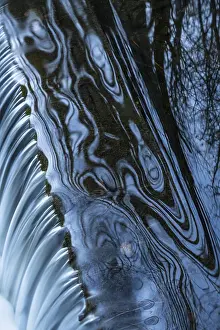 Scandinavian Water Bodies Stampe: Reflection in a stream, Ostersund