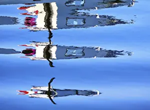 Empty Waterscapes Photography Stampe: Reflection in water