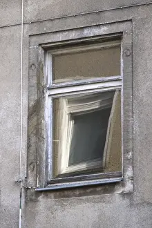 Construction Work In Europe Stampe: Reflection of a window in a window